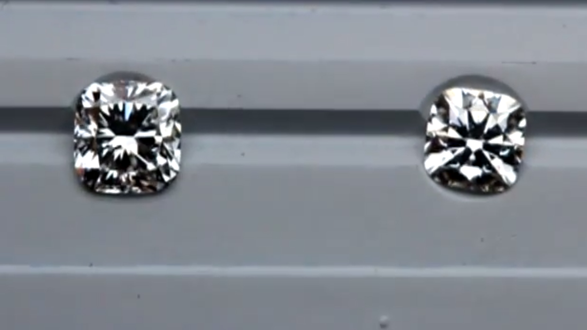 JannPaul: Comparing Signature Super Ideal, Modern Cushion Cut and Signature Cushion Brellia Diamonds 